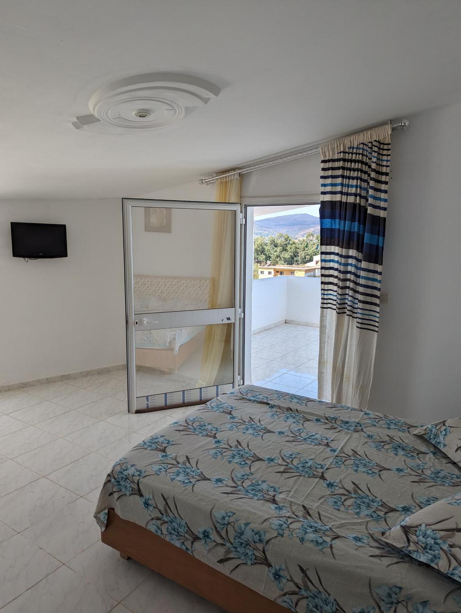 Nn Residence Табарка Екстер'єр фото