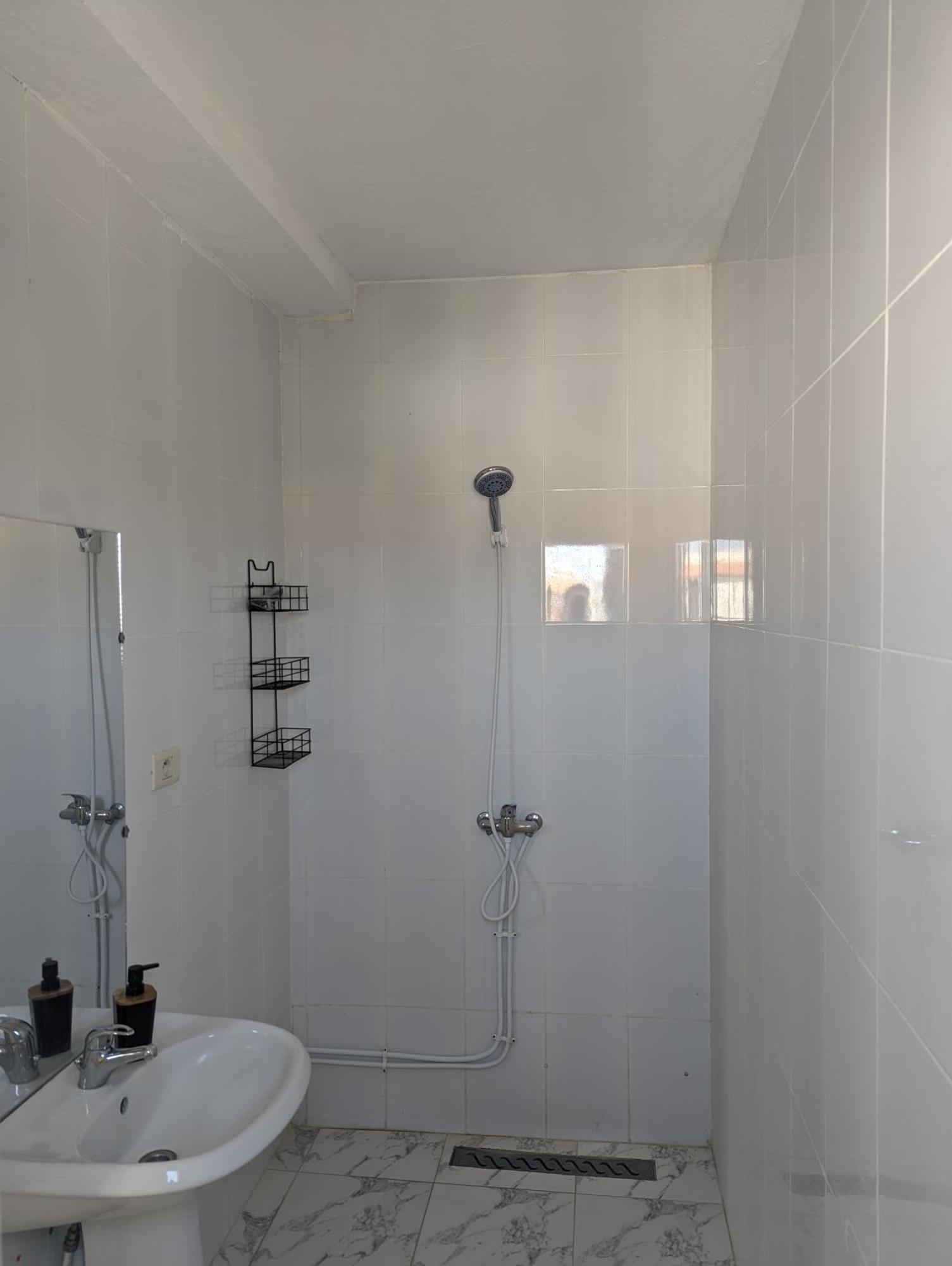 Nn Residence Табарка Екстер'єр фото